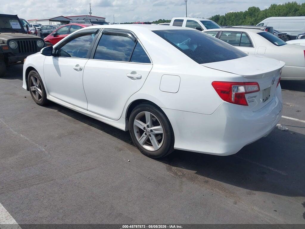 4T1BF1FK2EU322575 2014 TOYOTA CAMRY photo no. 3