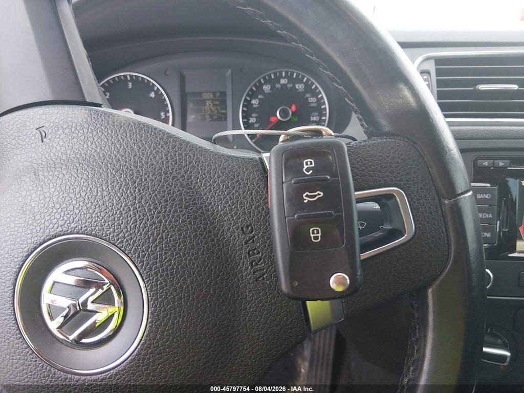 3VWLL7AJ9EM394071 2014 VOLKSWAGEN JETTA photo no. 11