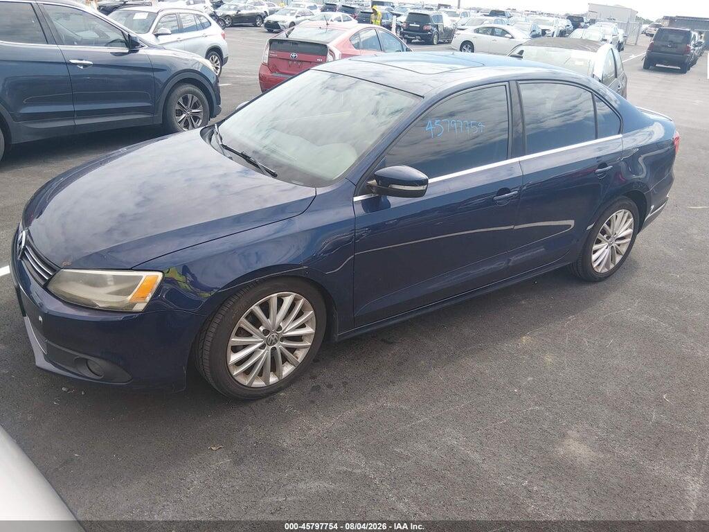3VWLL7AJ9EM394071 2014 VOLKSWAGEN JETTA photo no. 2