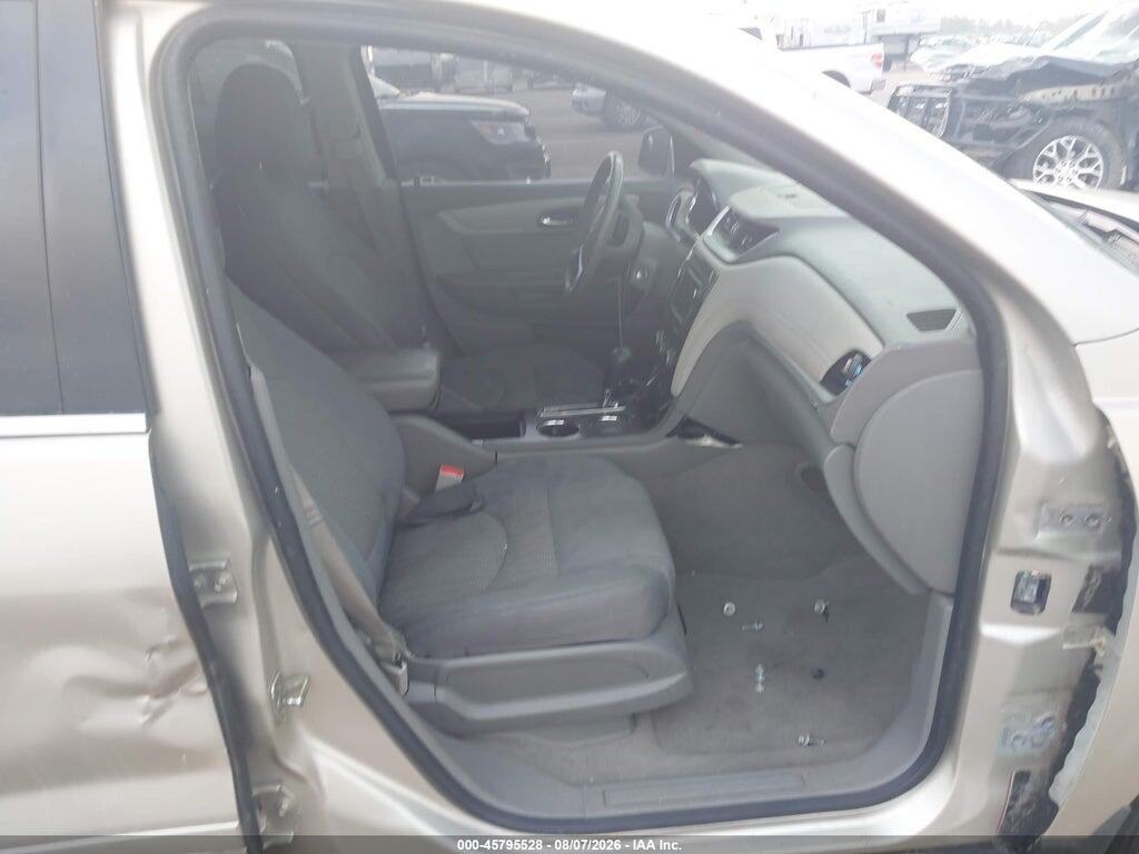1GNKVHKD0EJ369121 2014 CHEVROLET TRAVERSE photo no. 5