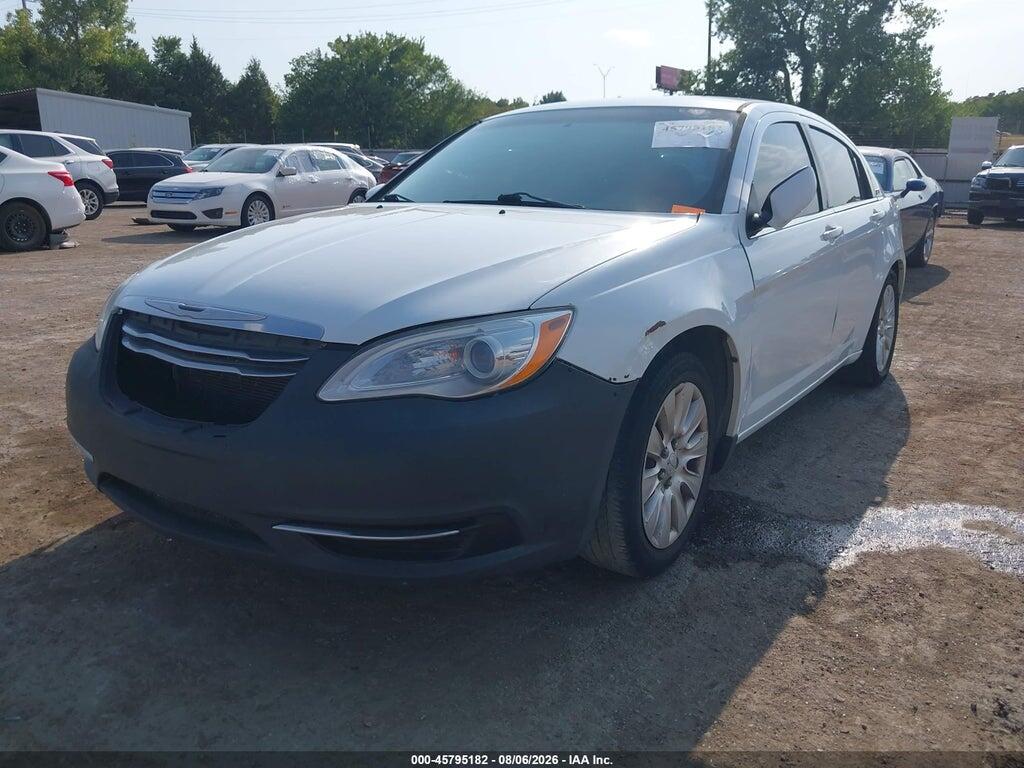 1C3CCBAB5EN125008 2014 CHRYSLER 200 photo no. 2