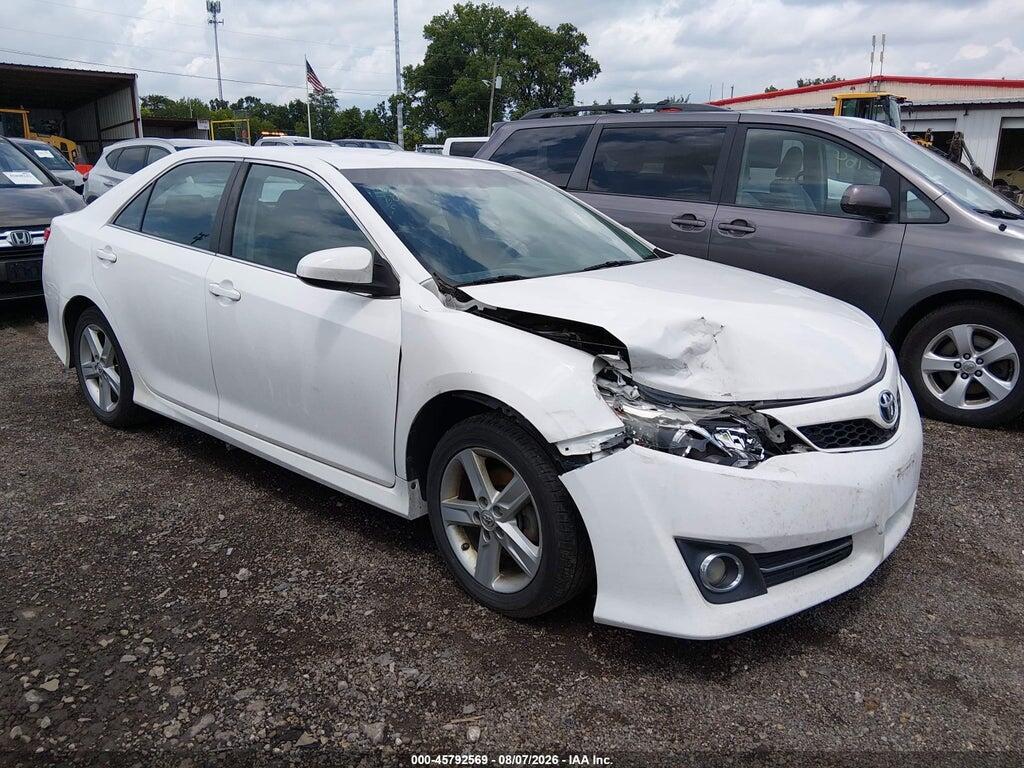 4T1BF1FK7EU826054 2014 TOYOTA CAMRY photo no. 1