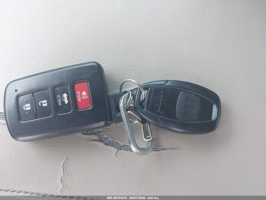 4T1BF1FK3EU823796 2014 TOYOTA CAMRY photo no. 11