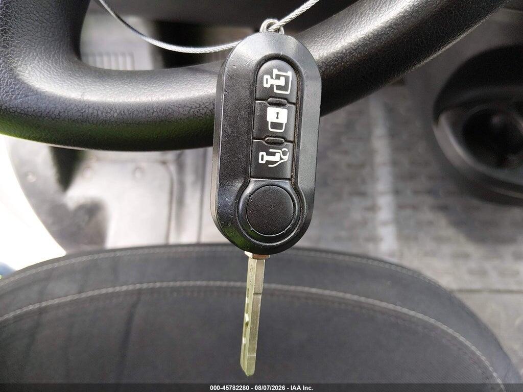 3C6TRVDG0EE120653 2014 RAM PROMASTER 2500 photo no. 11