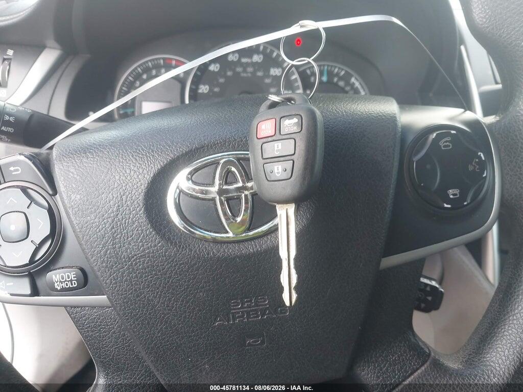 4T4BF1FK1ER415643 2014 TOYOTA CAMRY photo no. 11