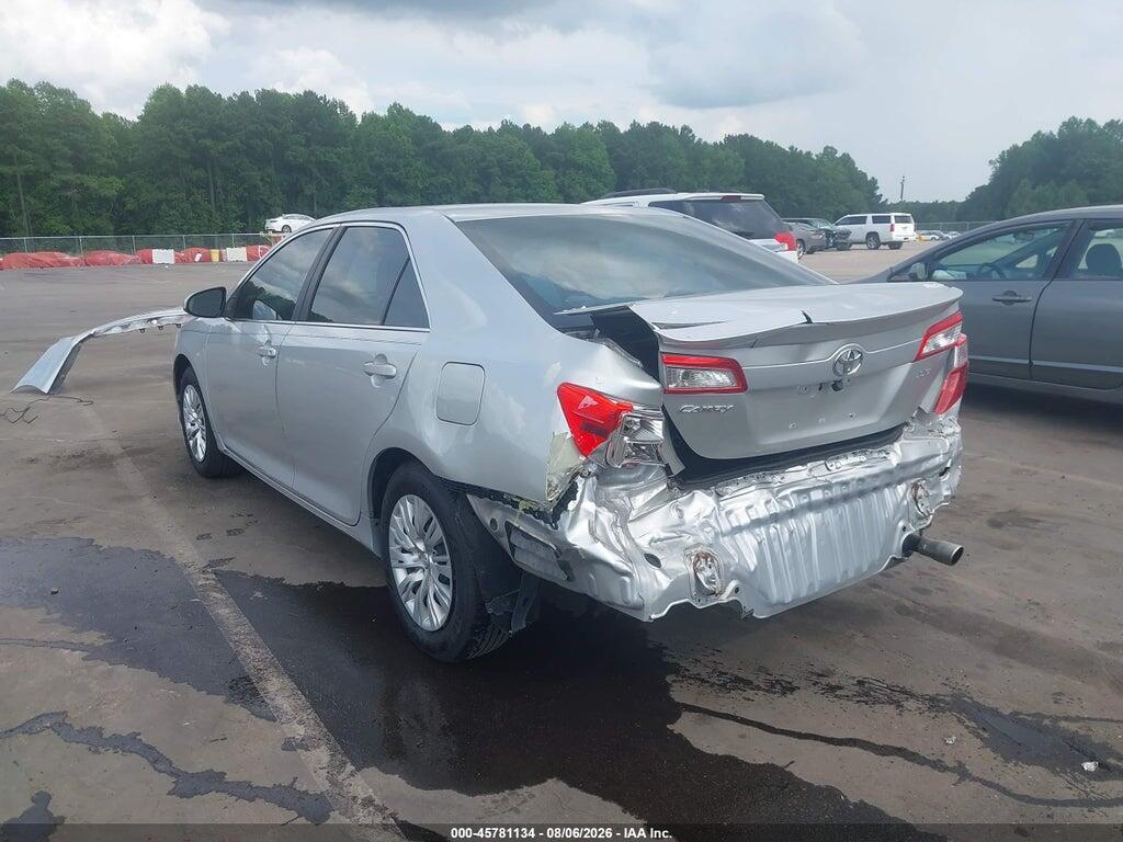 4T4BF1FK1ER415643 2014 TOYOTA CAMRY photo no. 3
