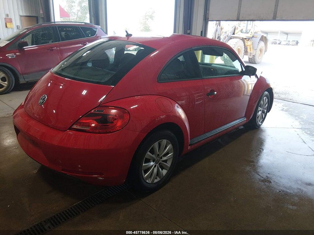 3VWFP7AT2EM625573 2014 VOLKSWAGEN BEETLE photo no. 4