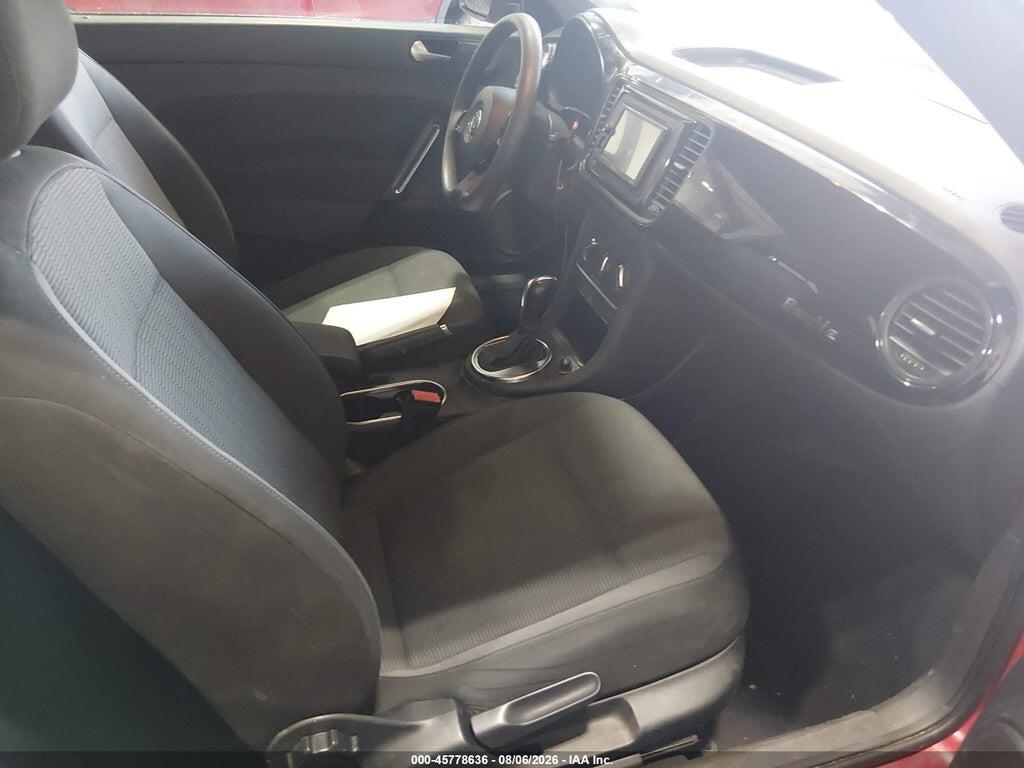 3VWFP7AT2EM625573 2014 VOLKSWAGEN BEETLE photo no. 5