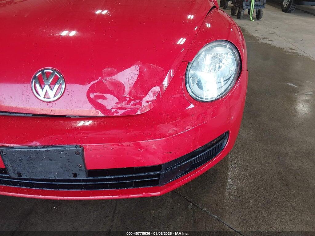 3VWFP7AT2EM625573 2014 VOLKSWAGEN BEETLE photo no. 6