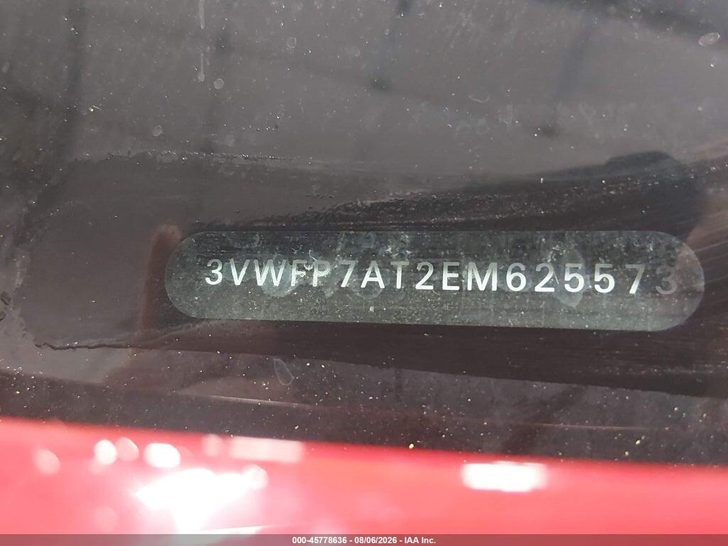 3VWFP7AT2EM625573 2014 VOLKSWAGEN BEETLE photo no. 9