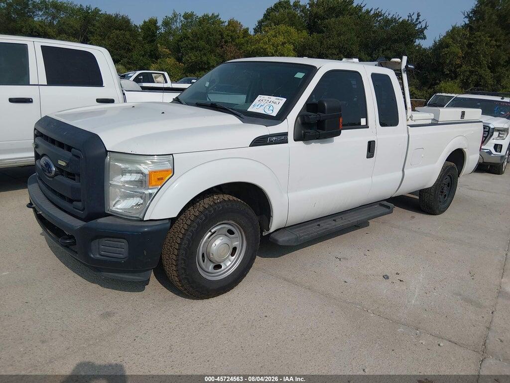 1FT7X2A64FEC17488 2015 FORD F-250 photo no. 2