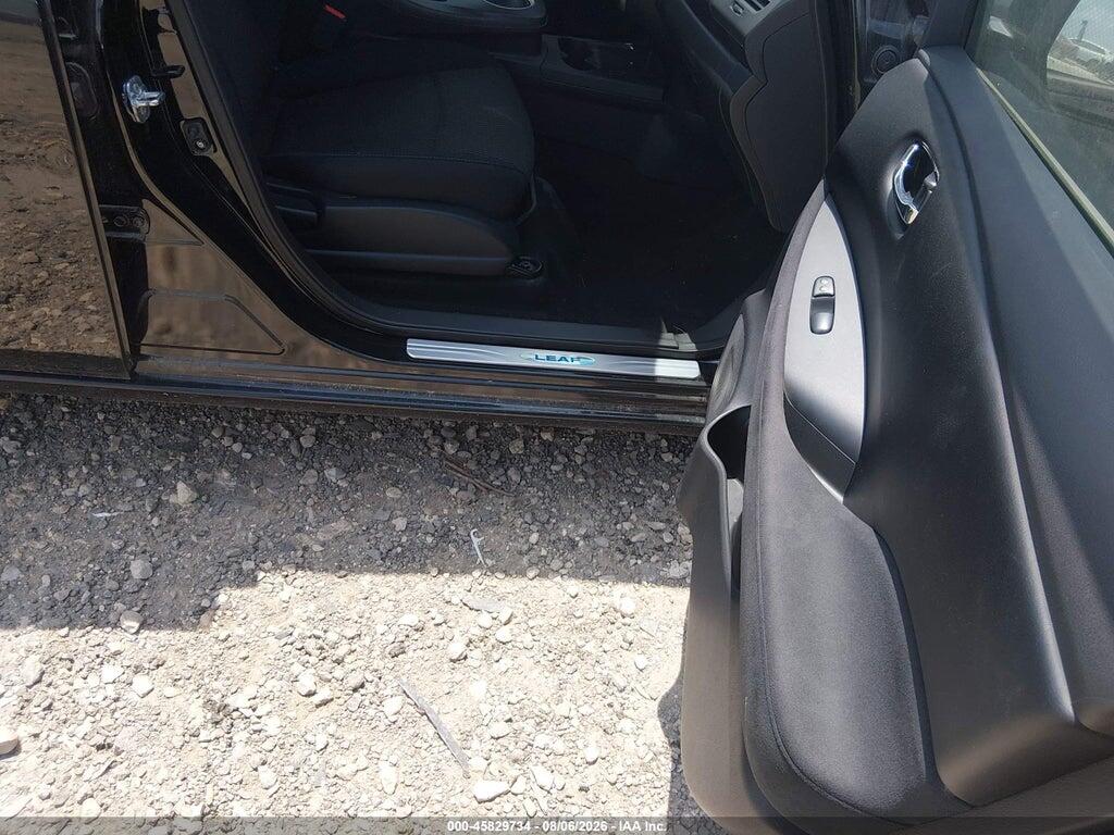 1N4AZ0CP2FC320680 2015 NISSAN LEAF photo no. 5