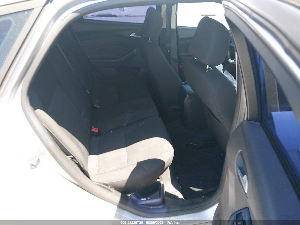 1FADP3K25FL358365 2015 FORD FOCUS photo no. 8