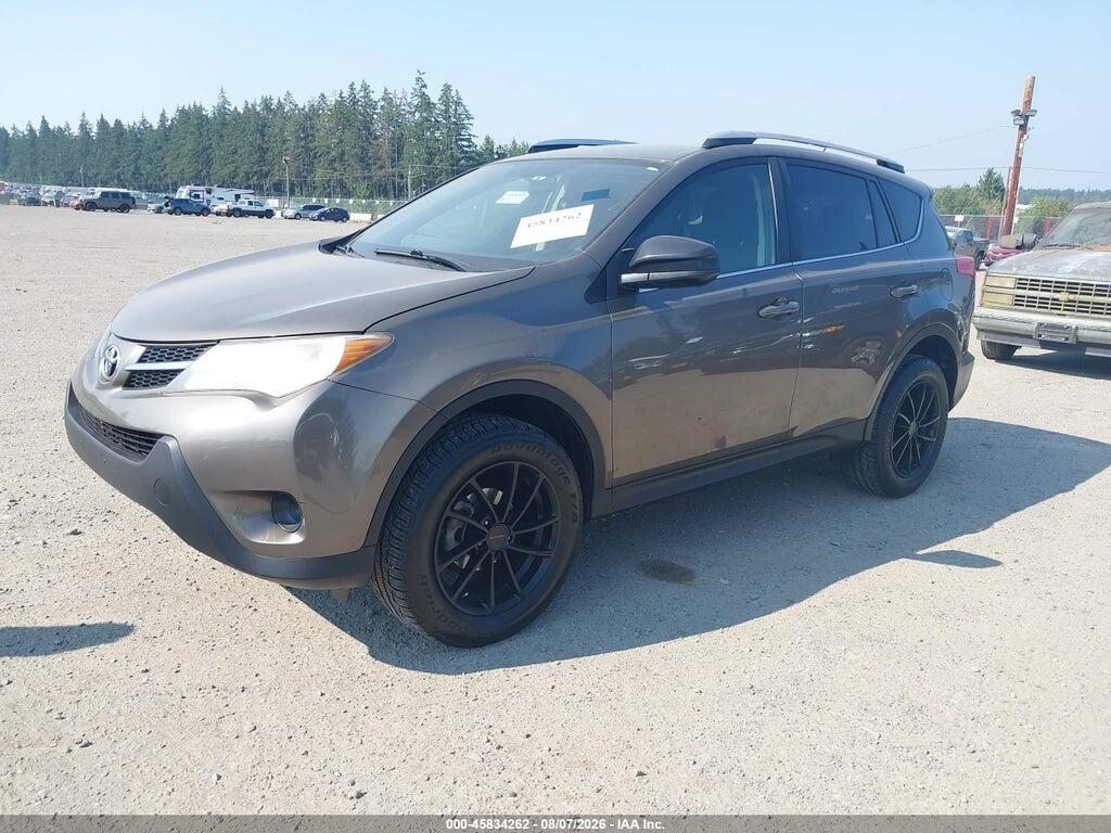 JTMZFREV9FD063680 2015 TOYOTA RAV4 photo no. 2