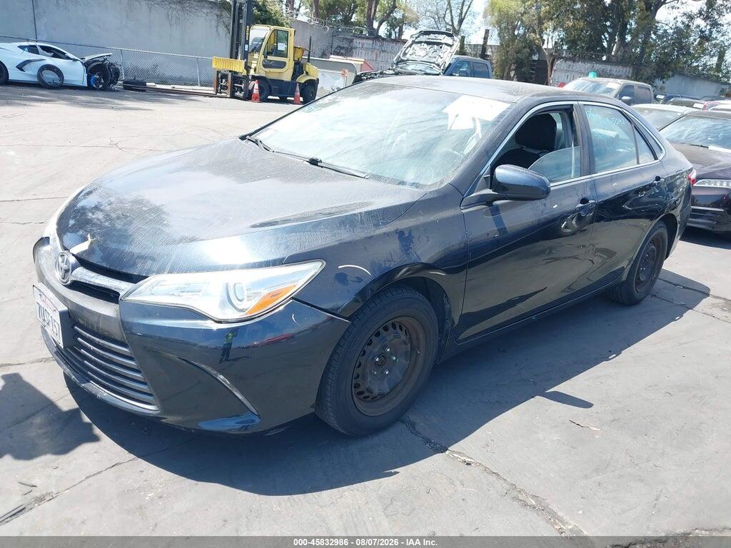 4T1BF1FK1FU986142 2015 TOYOTA CAMRY photo no. 2