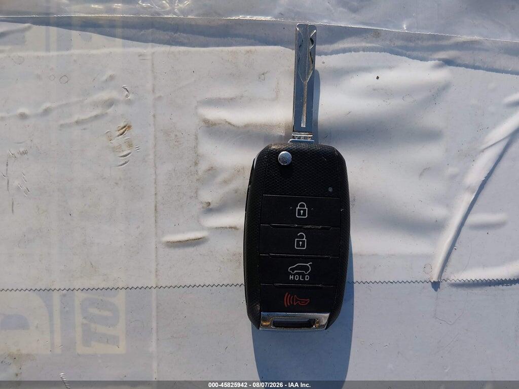 KNDJP3A59F7122674 2015 KIA SOUL photo no. 11