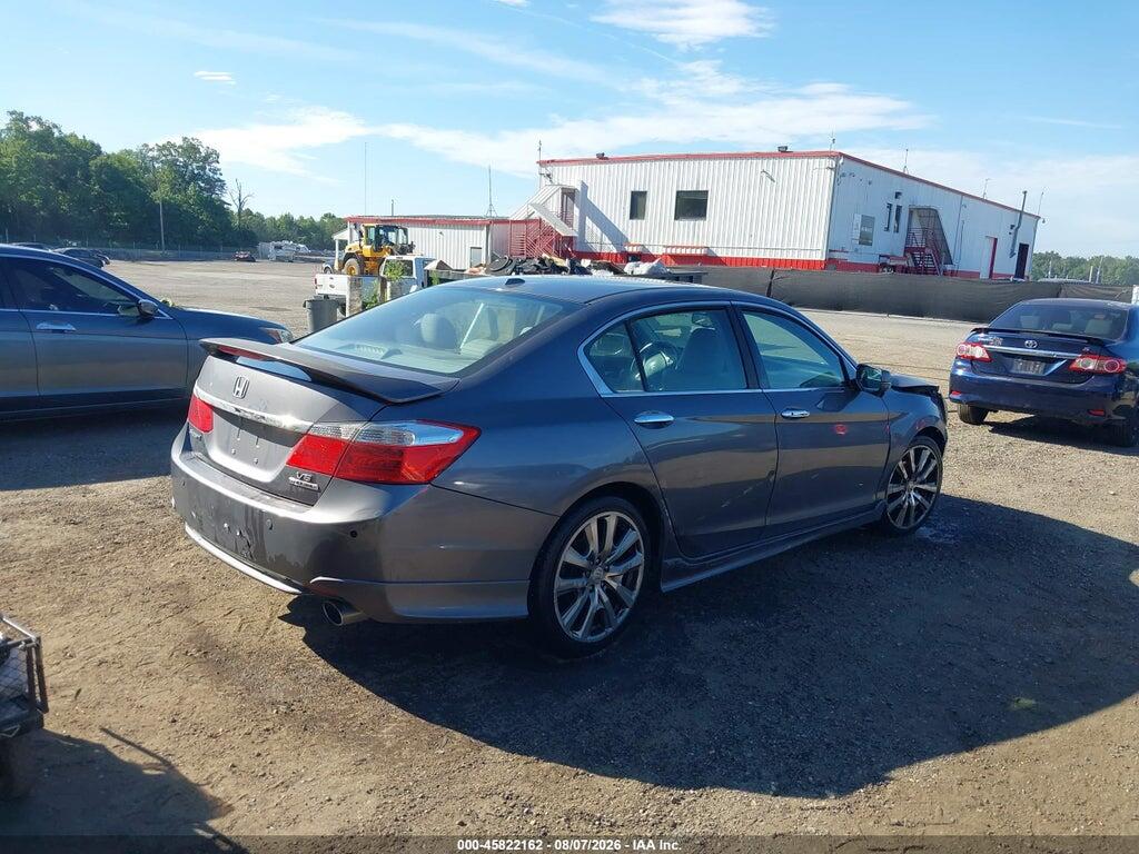 1HGCR3F95FA004303 2015 HONDA ACCORD photo no. 4