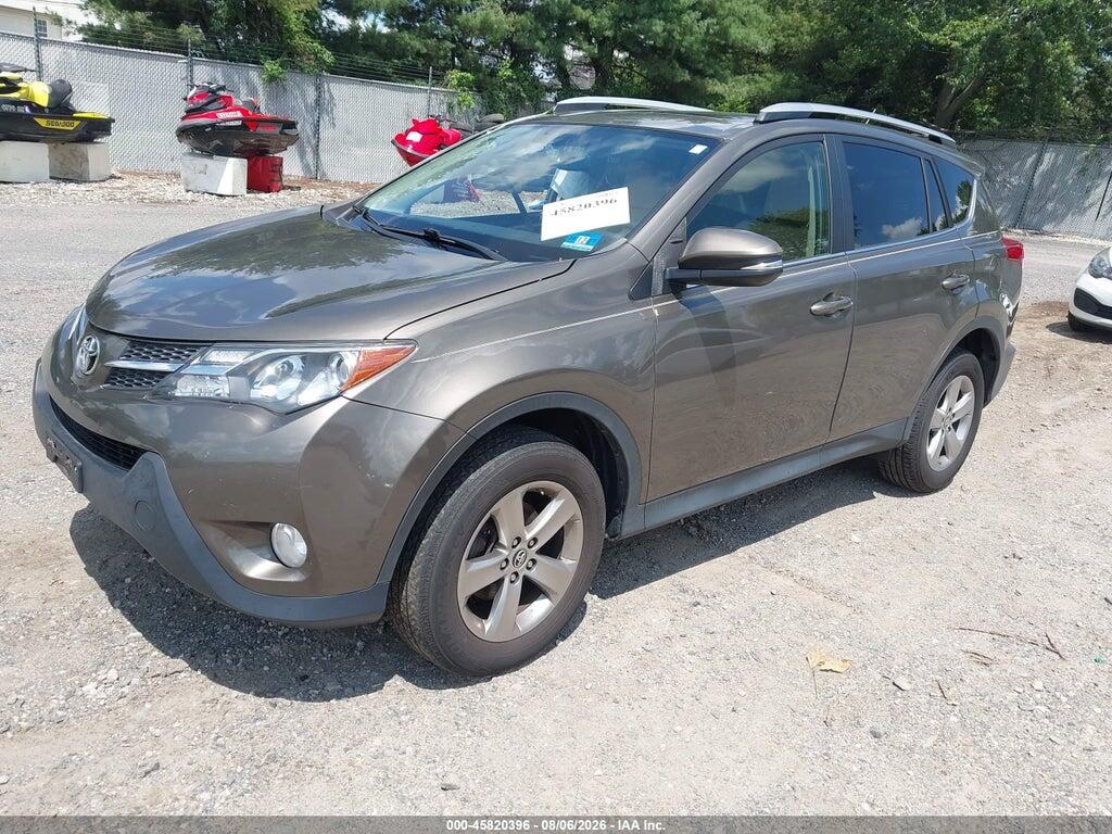 JTMRFREV1FD102052 2015 TOYOTA RAV4 photo no. 2