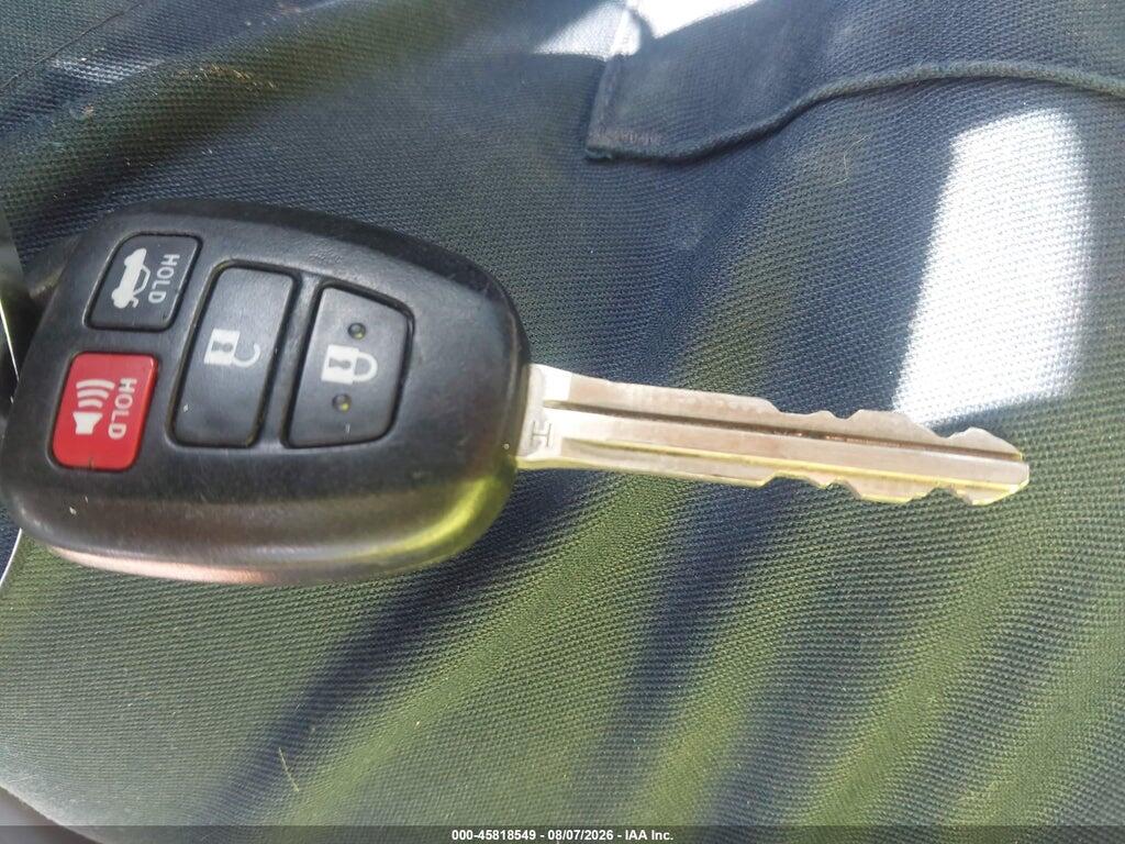 2T1BURHE8FC439351 2015 TOYOTA COROLLA photo no. 11