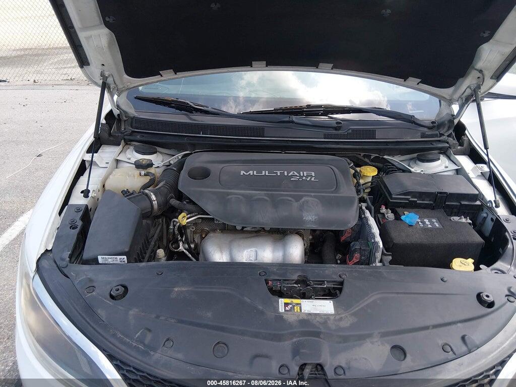 1C3CCCAB0FN753632 2015 CHRYSLER 200 photo no. 10