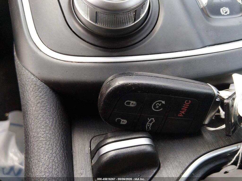 1C3CCCAB0FN753632 2015 CHRYSLER 200 photo no. 11