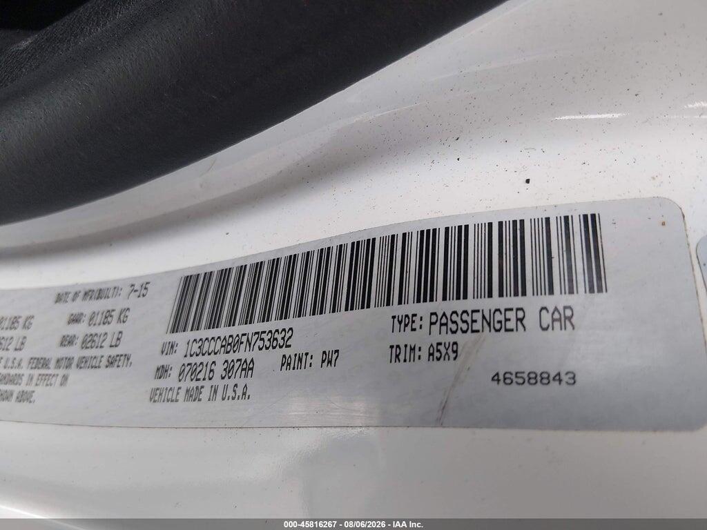 1C3CCCAB0FN753632 2015 CHRYSLER 200 photo no. 9