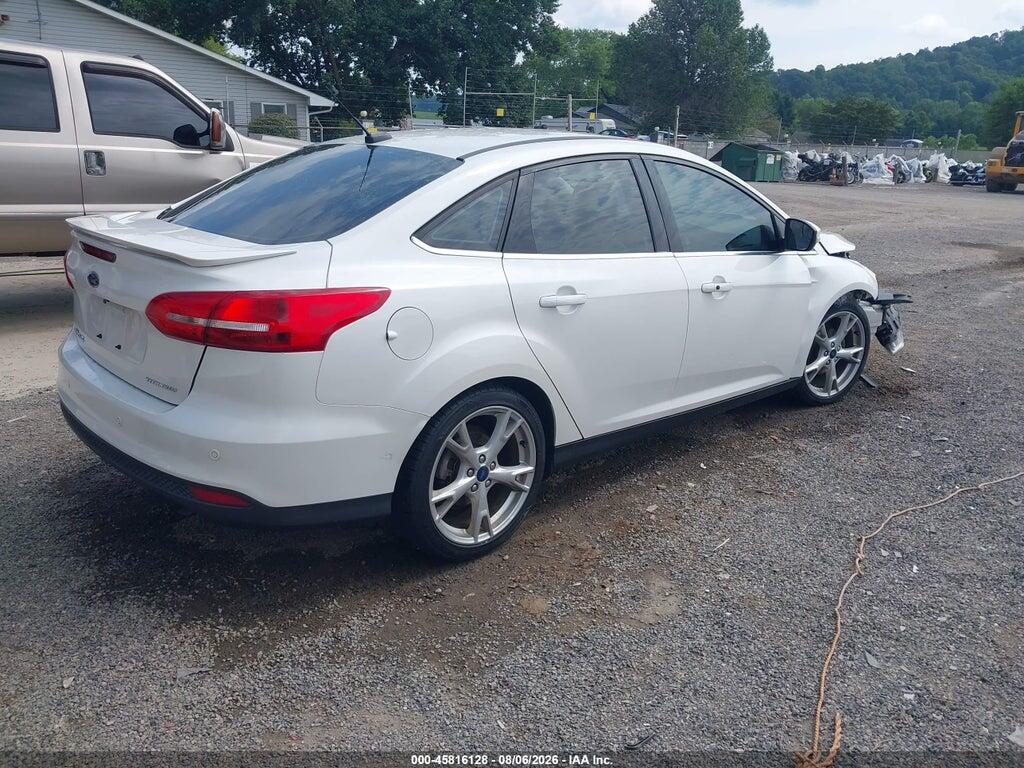 1FADP3J28FL346549 2015 FORD FOCUS photo no. 4
