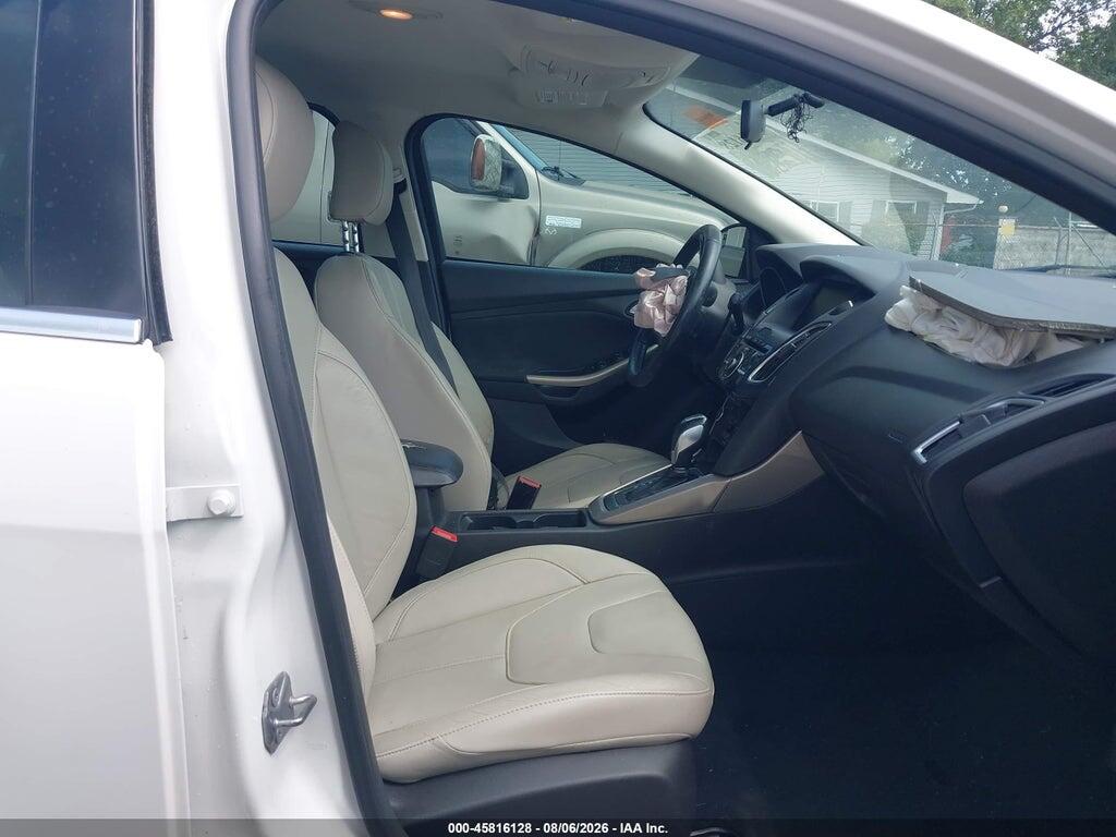 1FADP3J28FL346549 2015 FORD FOCUS photo no. 5