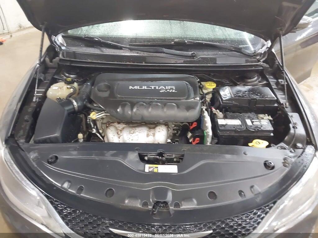 1C3CCCAB7FN692618 2015 CHRYSLER 200 photo no. 10