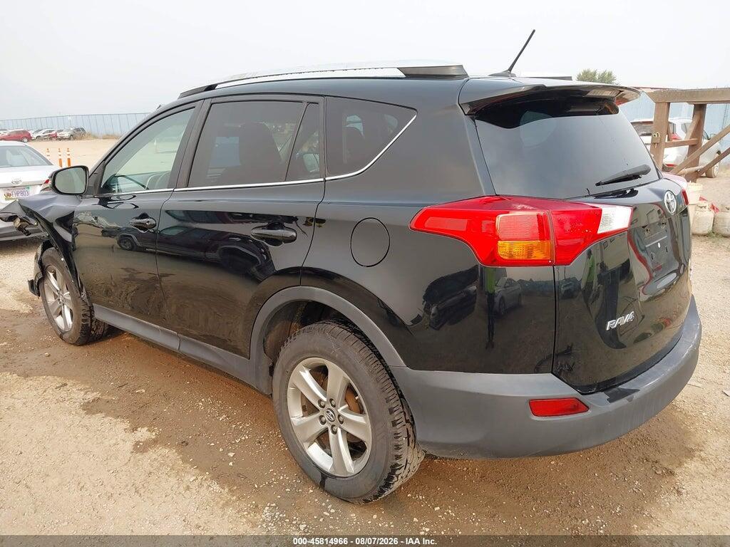 2T3RFREV8FW355050 2015 TOYOTA RAV4 photo no. 3