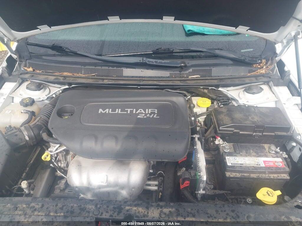 1C3CCCBB8FN641286 2015 CHRYSLER 200 photo no. 10