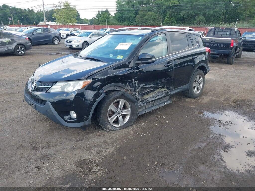 2T3RFREVXFW345197 2015 TOYOTA RAV4 photo no. 2