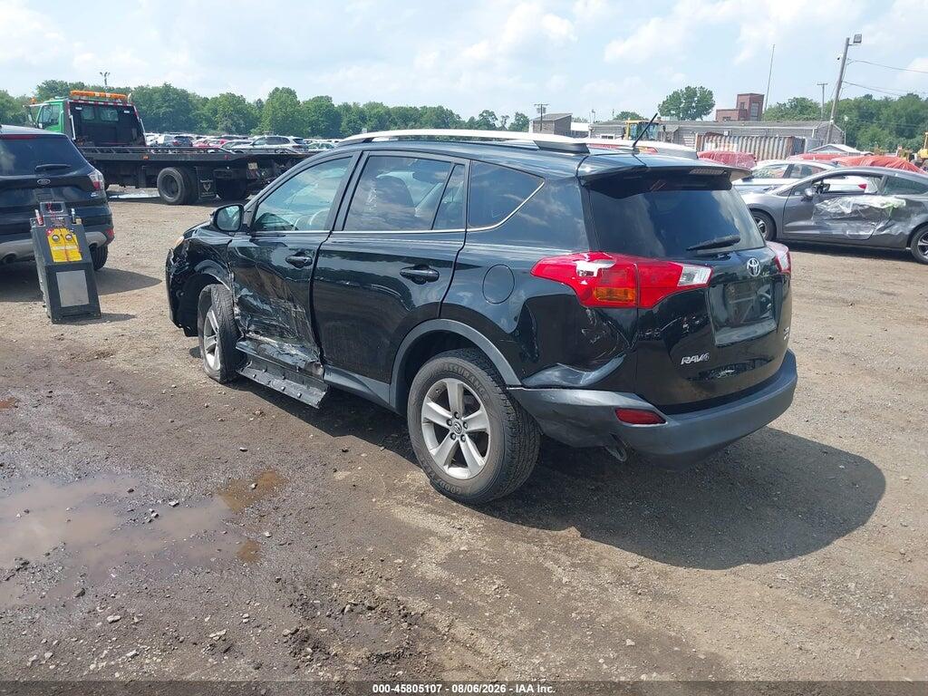 2T3RFREVXFW345197 2015 TOYOTA RAV4 photo no. 3