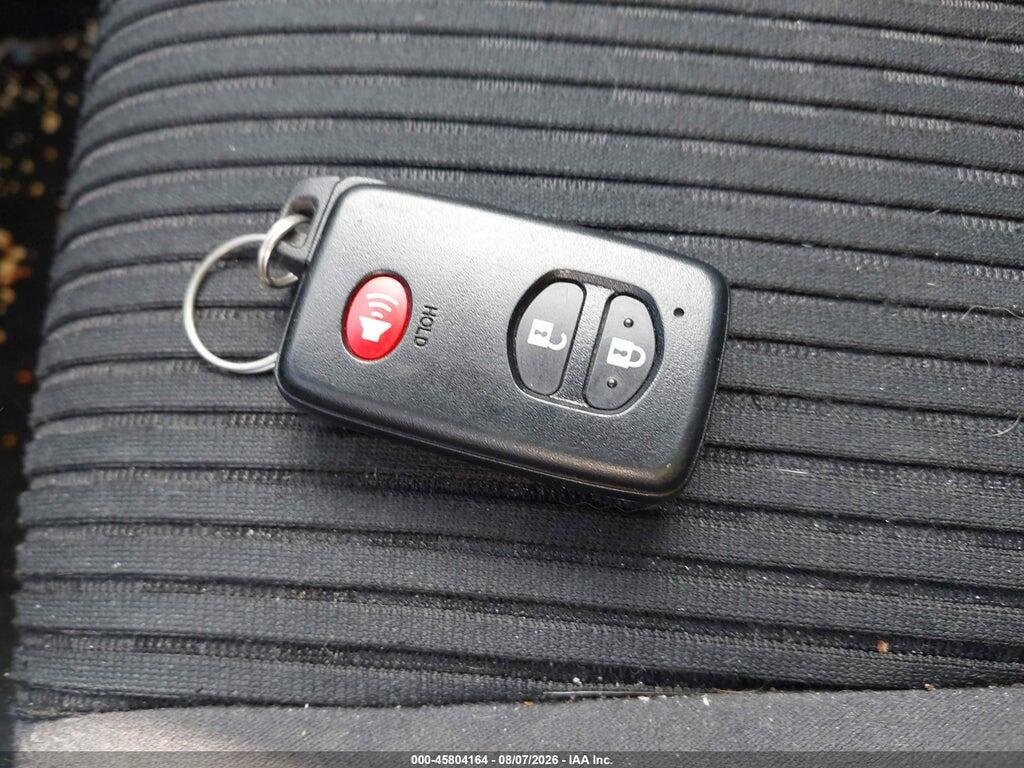 JTDZN3EU7FJ018908 2015 TOYOTA PRIUS V photo no. 11