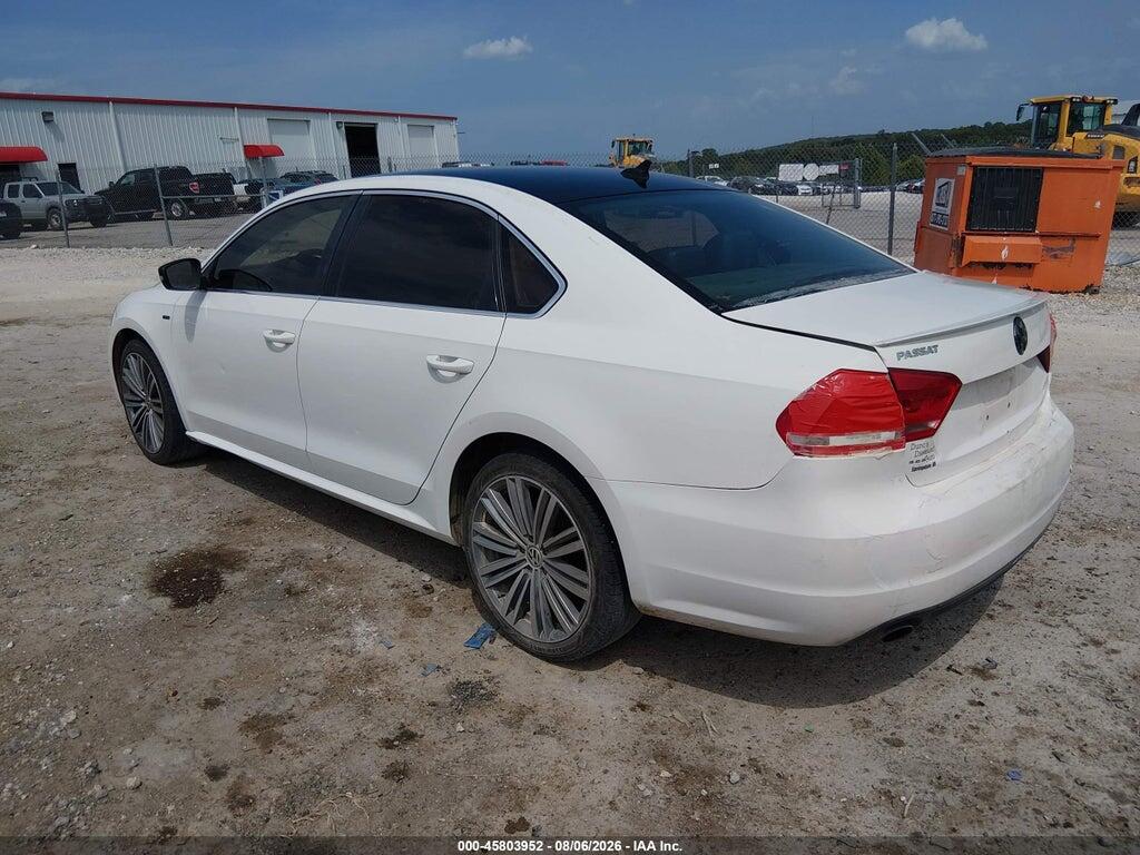 1VWBS7A31FC033131 2015 VOLKSWAGEN PASSAT photo no. 3