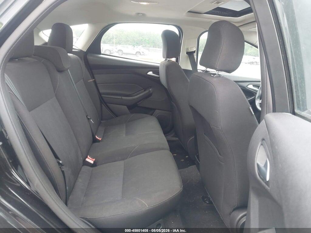1FADP3K24FL204620 2015 FORD FOCUS photo no. 8