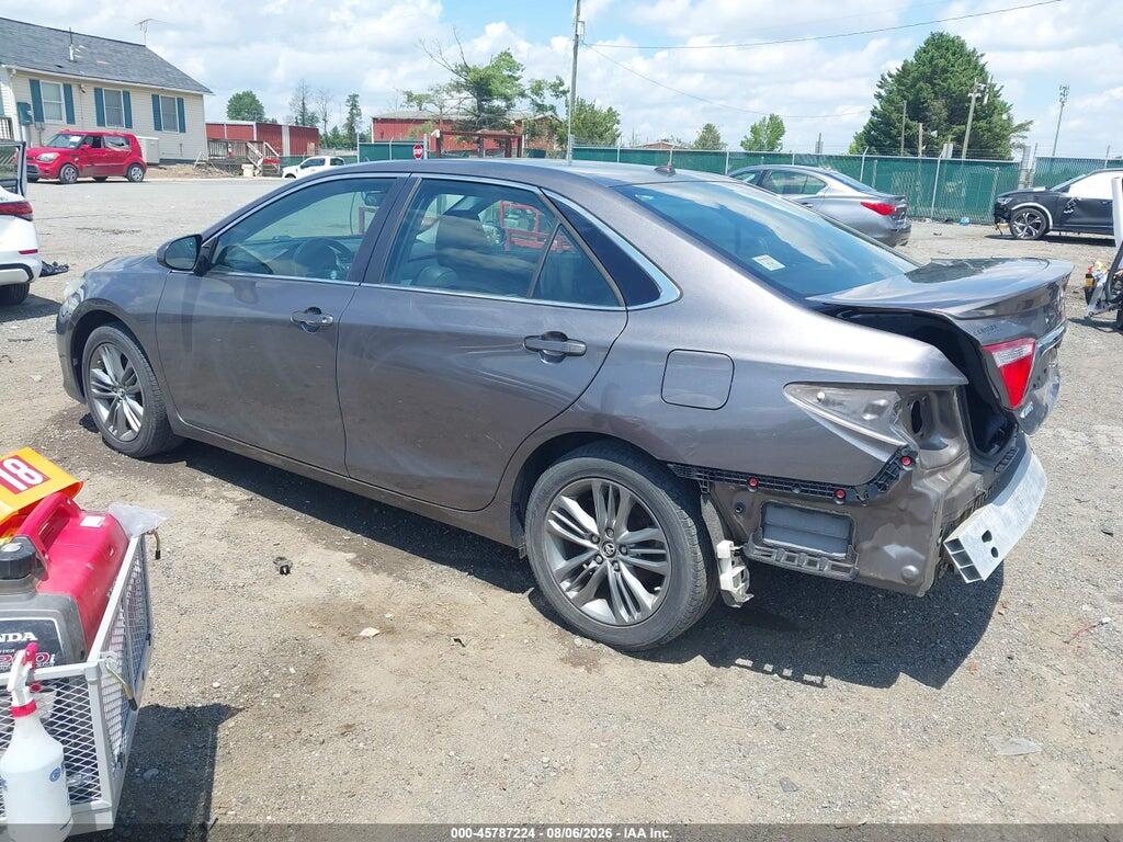 4T1BF1FK1FU910565 2015 TOYOTA CAMRY photo no. 3