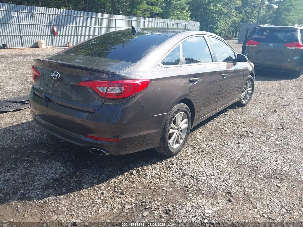 5NPE24AF6FH200564 2015 HYUNDAI SONATA photo no. 4