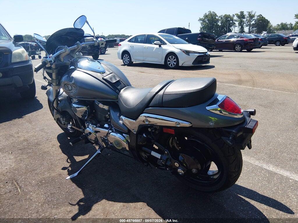 JS1VY55A3F2100033 2015 SUZUKI VZ1500 photo no. 3
