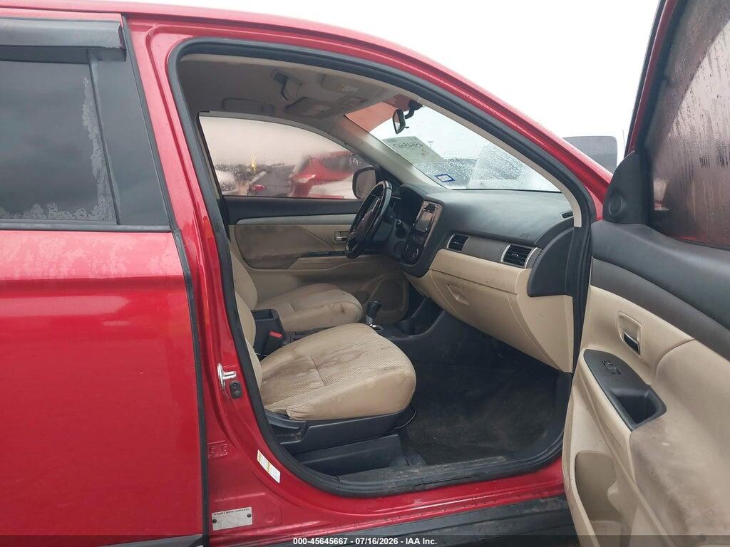 JA4AD3A37GZ011371 2016 MITSUBISHI OUTLANDER photo no. 5