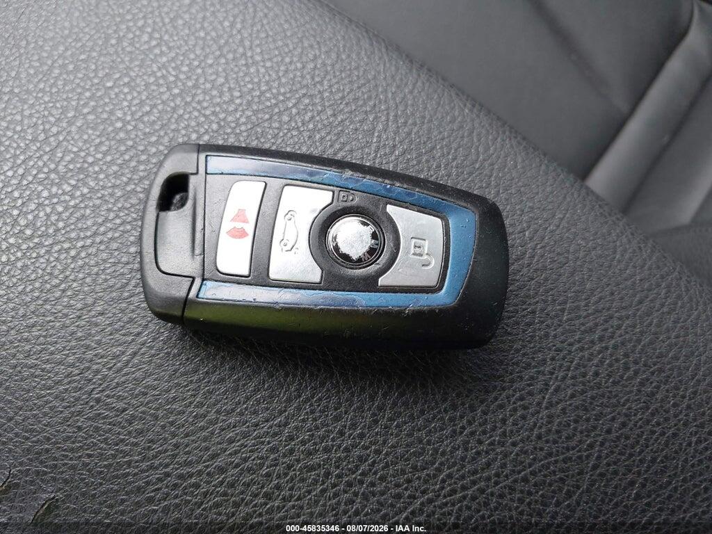 WBA8E9G54GNT46007 2016 BMW 328I photo no. 11