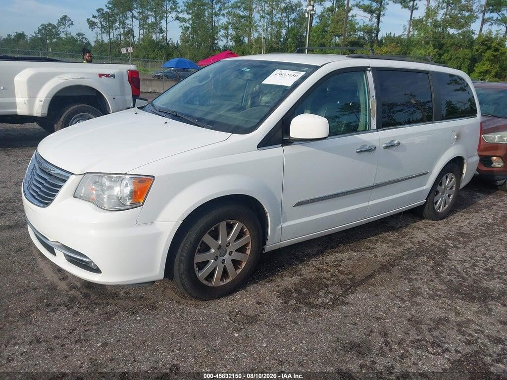 2C4RC1BG5GR128717 2016 CHRYSLER TOWN & COUNTRY photo no. 2
