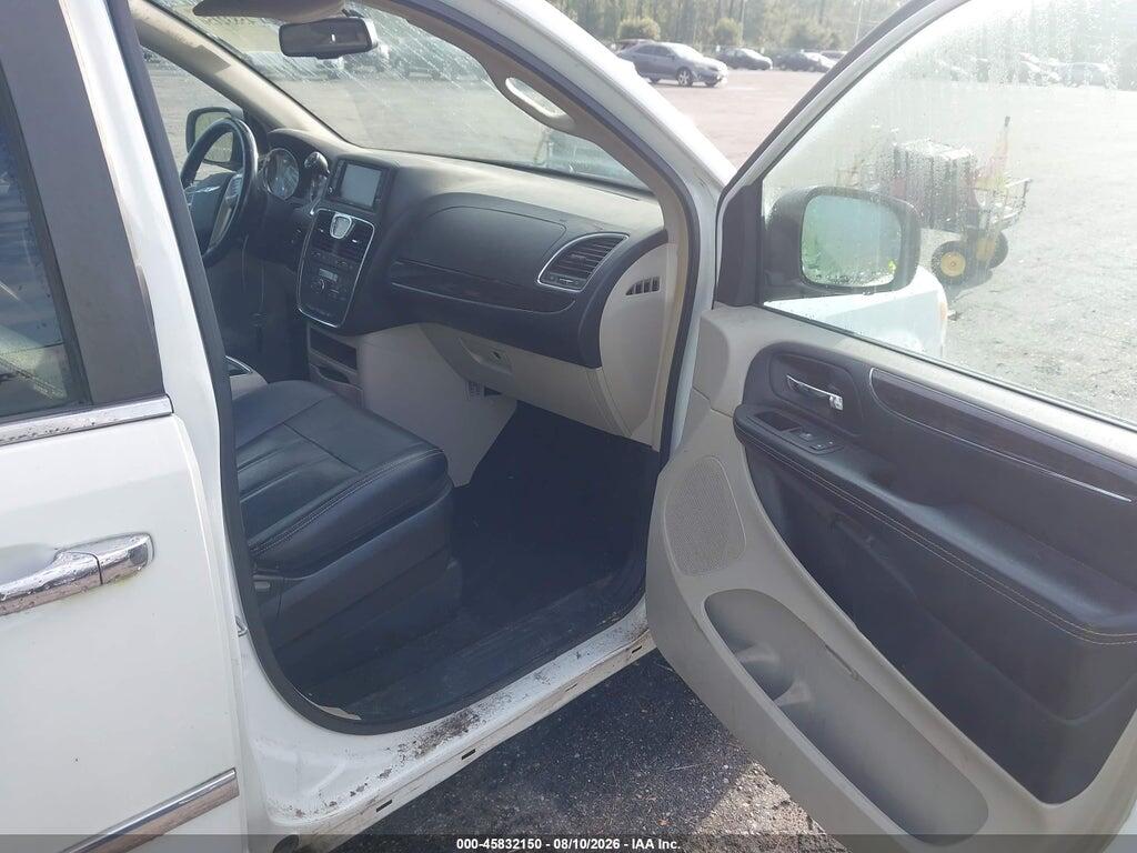 2C4RC1BG5GR128717 2016 CHRYSLER TOWN & COUNTRY photo no. 5