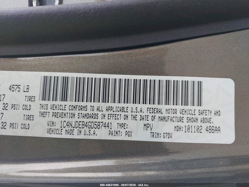 1C4NJDEB4GD587441 2016 JEEP COMPASS photo no. 9