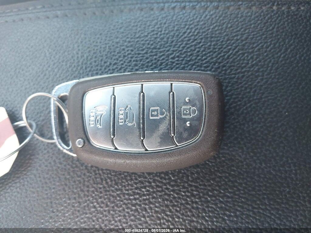 KM8J3CA28GU147307 2016 HYUNDAI TUCSON photo no. 11