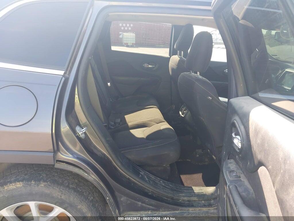 1C4PJMCS4GW211189 2016 JEEP CHEROKEE photo no. 8