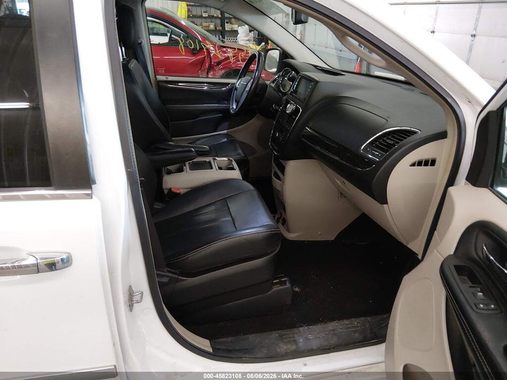 2C4RC1BG5GR119435 2016 CHRYSLER TOWN & COUNTRY photo no. 5