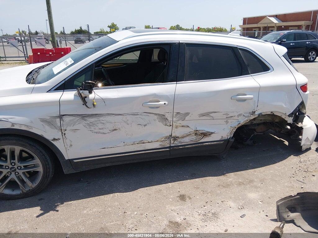 5LMCJ3D97GUJ21446 2016 LINCOLN MKC photo no. 6