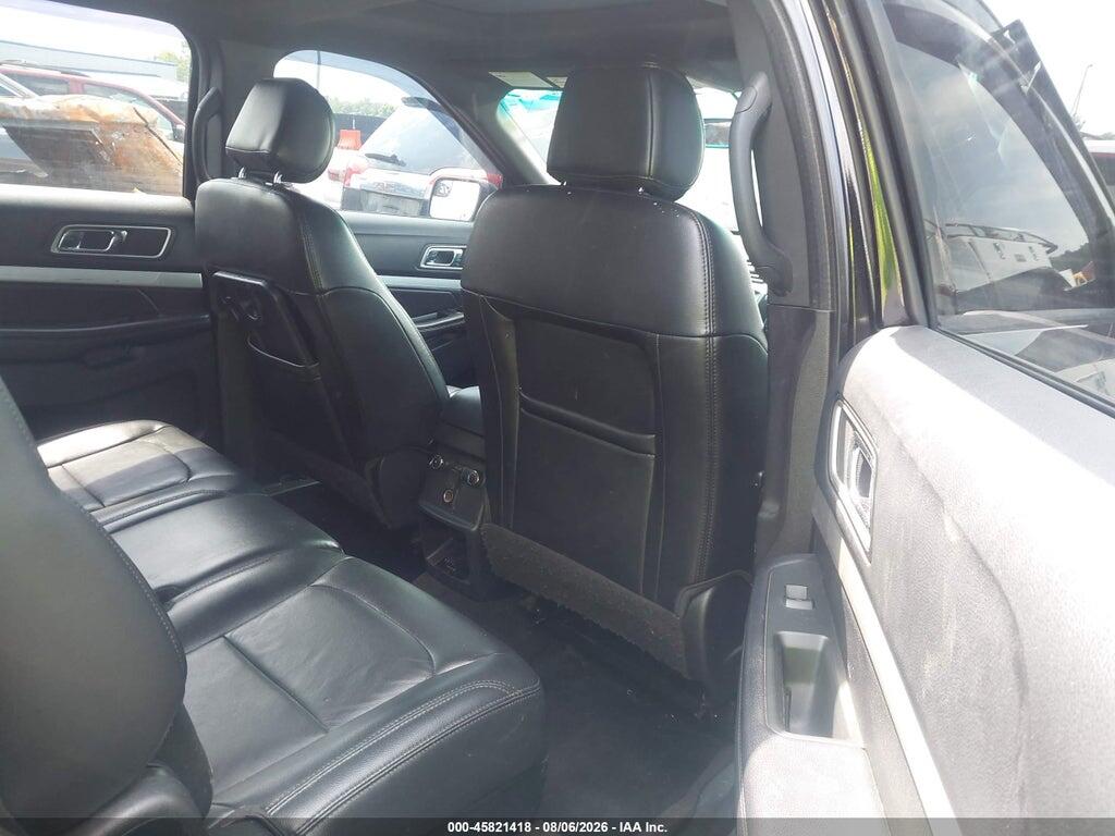 1FM5K8D86GGC56039 2016 FORD EXPLORER photo no. 8