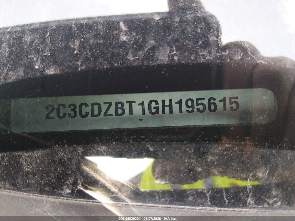 2C3CDZBT1GH195615 2016 DODGE CHALLENGER photo no. 9